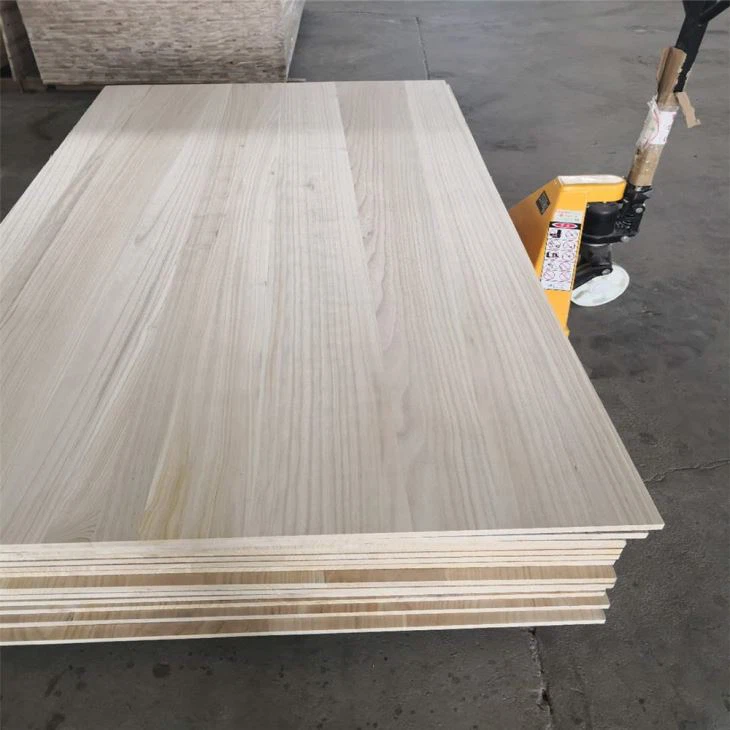 Koop Paulownia Wood